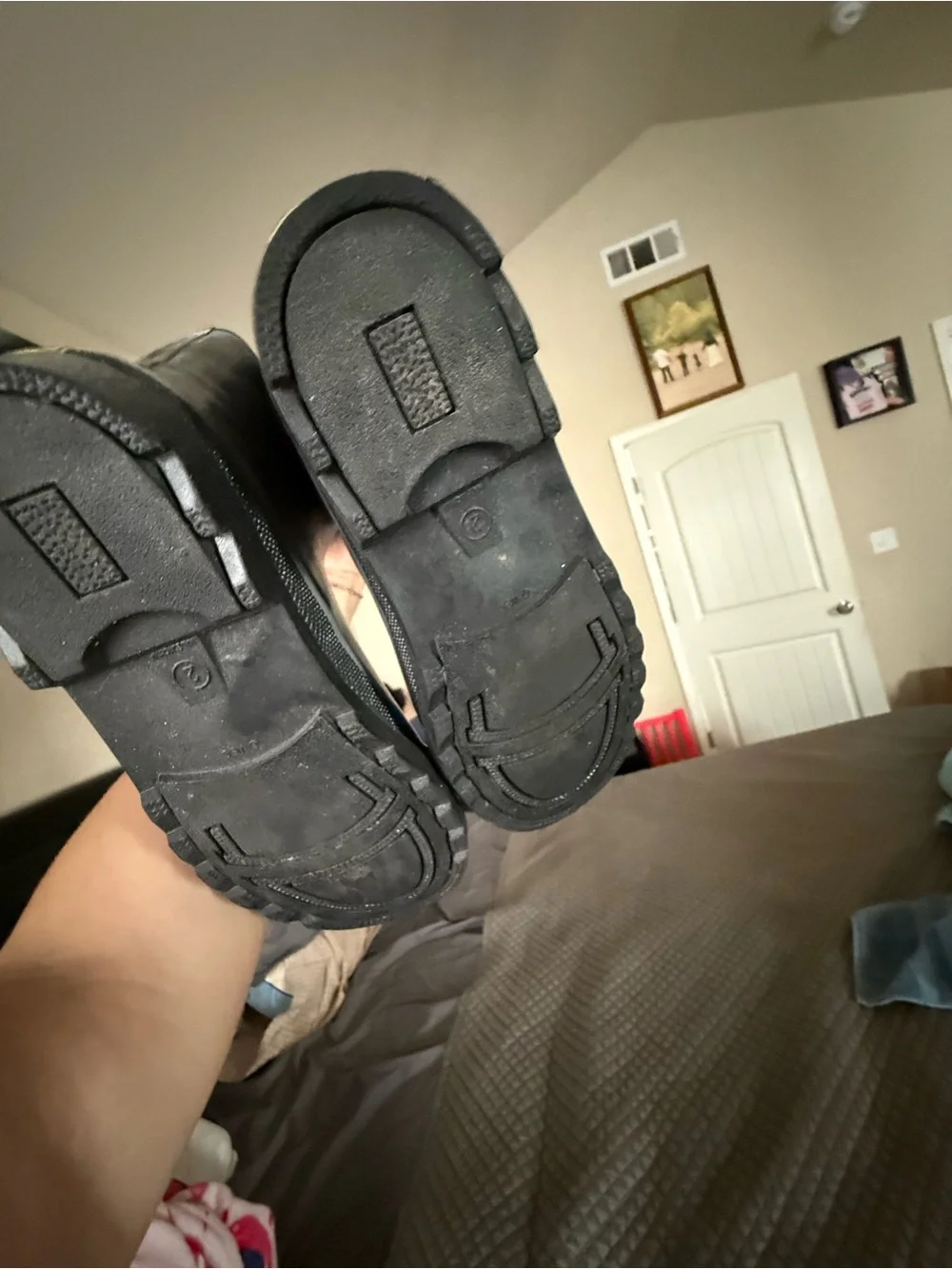 Black kids Rain Boots with Textured Toe